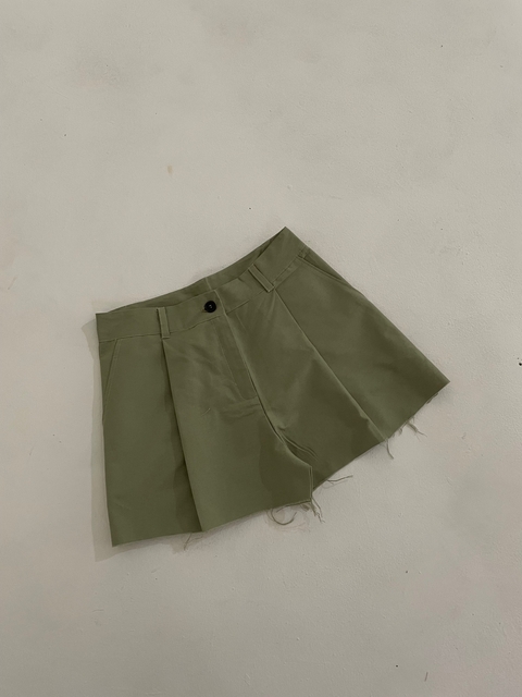 SHORT ESCALONADO FULLER