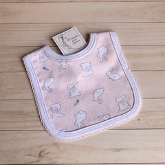 babero (conejito rosa) - comprar online
