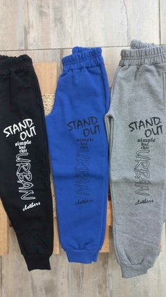 Babucha Stand out