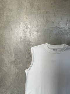 Musculosa boxy en internet