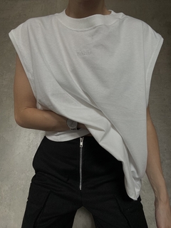Musculosa boxy - comprar online
