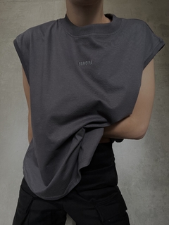 Musculosa boxy - bybambina