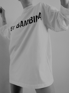 LONG T-SHIRT (LOGO) en internet