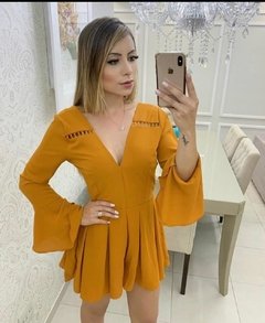 Macaquinho Feminino Manga Flare Social Crepe