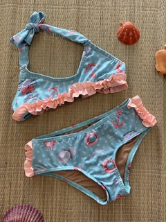 CONJUNTO TOP C/ BABADO E CALCINHA MÉDIA AZUL COM DESENHOS
