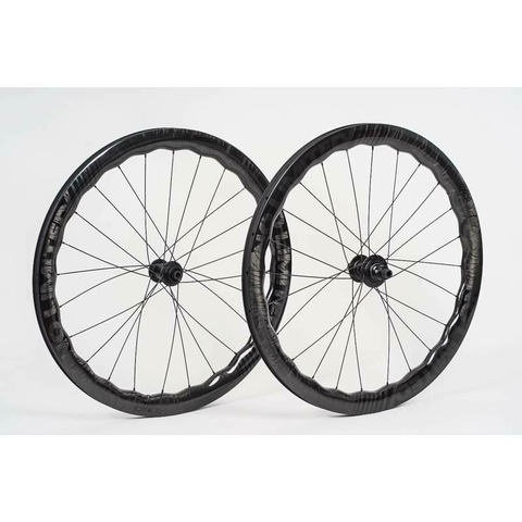 Roda NO-LIMITED Road MINDRACER, Cubos ZIPP 24 raios, CenterLock, FreeeHub XDR