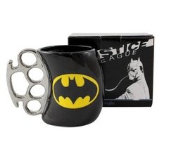 Caneca soco Ingles Batman | CÓD: ON40404 na internet