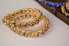 Pulseira com strass Colors New York - SHOPPEE