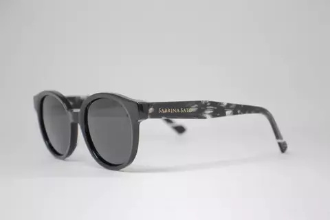 OCULOS DE SOL SABRINA SATO SS926 51-21-142 C1