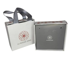 Chocker Trevo acrílico-banhada a platina na internet