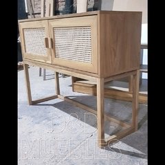 Consola auxilar en petiribi con esterilla