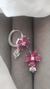 Cierre Italiano con Flores en Cubic Fucsia con Dije