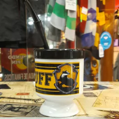 Mate Hufflepuff - El Mundo del Pin