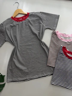 Blusa T-shirt Listras - comprar online
