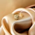 ANILLO FRUTILLA BOLÓN - Oro 18 kts - comprar online
