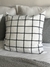 Almohadon Grid 60x60 cm en internet