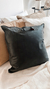 ALMOHADON CUERO NEGRO - comprar online