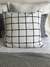Almohadon Grid 60x60 cm - comprar online