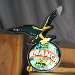 Figura con led FERNET BRANCA EN MADERA modelo 1