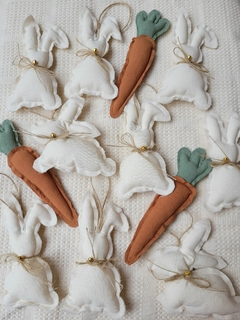 100 CONEJITOS Y ZANAHORIAS DE TELA - tienda online