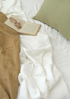 CUBRECAMA TUSOR BLANCO - comprar online