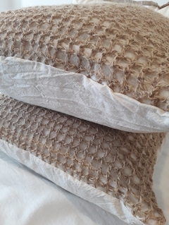 Imagen de ALMOHADÓN CROCHET RED YUTE