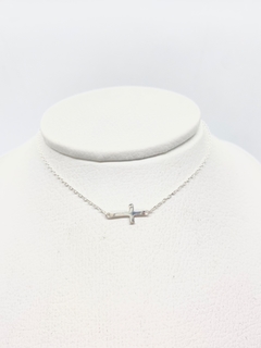 Conjunto cadena y dije de mujer, Cruz