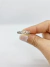 Anillo infinito con piedras de mujer