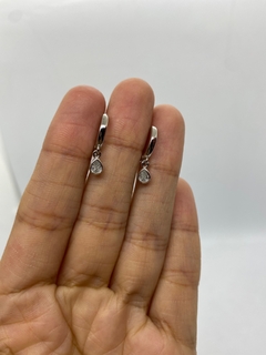Aros argollita con dije, mujer, Gota en internet