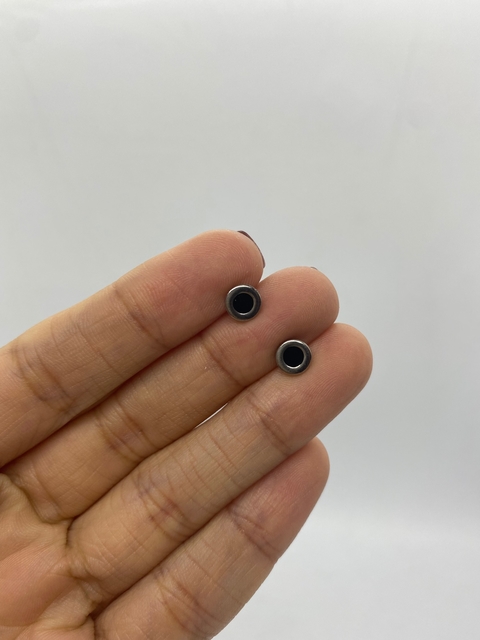 Aro pegadito, circulo black - comprar online