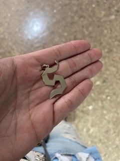 Dije personalizado de mujer, Inicial Gótica - comprar online