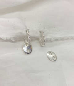 Aros argollita con dije de mujer, Guxxi