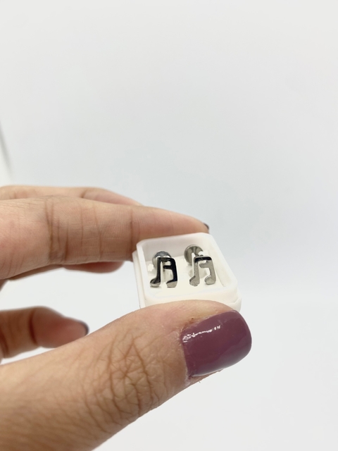 Aro pegadito abridor, nota musical