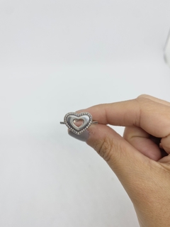 Anillo de mujer, Coralove