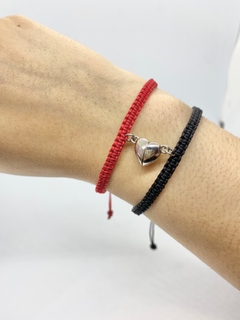 Pulsera pareja para compartir imán
