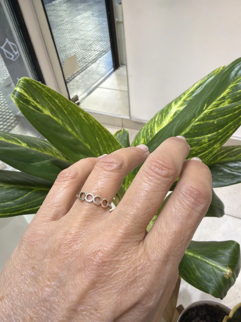 Anillo circulitos