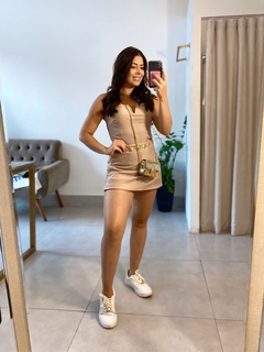 REGATA PRADA LIZ DECOTE V PÉROLA - comprar online