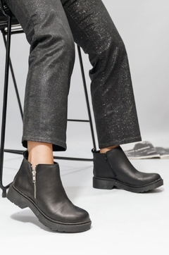 BOTAS MILA