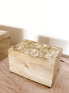 Caja Flor de Lis - 2 Medidas en internet