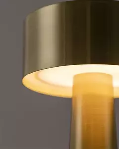 Imagen de Lámpara de mesa Led Touch