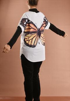 Imagem do Camiseta TEC Dupla Face Borboleta Monarca