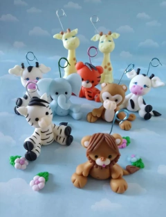 Souvenirs Pack 20 animales cumpleaños selva safari - comprar online