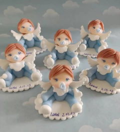 Combo souvenirs 10 Angelitos y adorno Torta pila bautismal - tienda online
