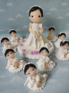Souvenirs 10 Angelitas Bautismo primer añito Porcelana Fria - tienda online