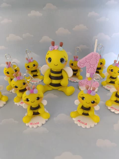 Adorno Torta abejita