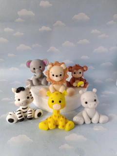 Adorno Torta Animalitos Selva Porcelana Fria en internet