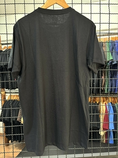 Camiseta DC Corpo FB Preto - comprar online