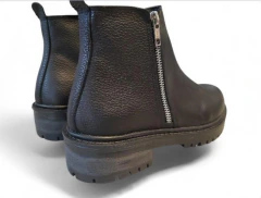 BOTAS MAURA en internet