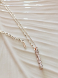 COLLAR BARRA DE ACERO BLANCO