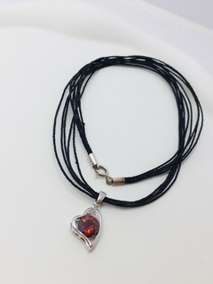 COLLAR RED LOVE en internet